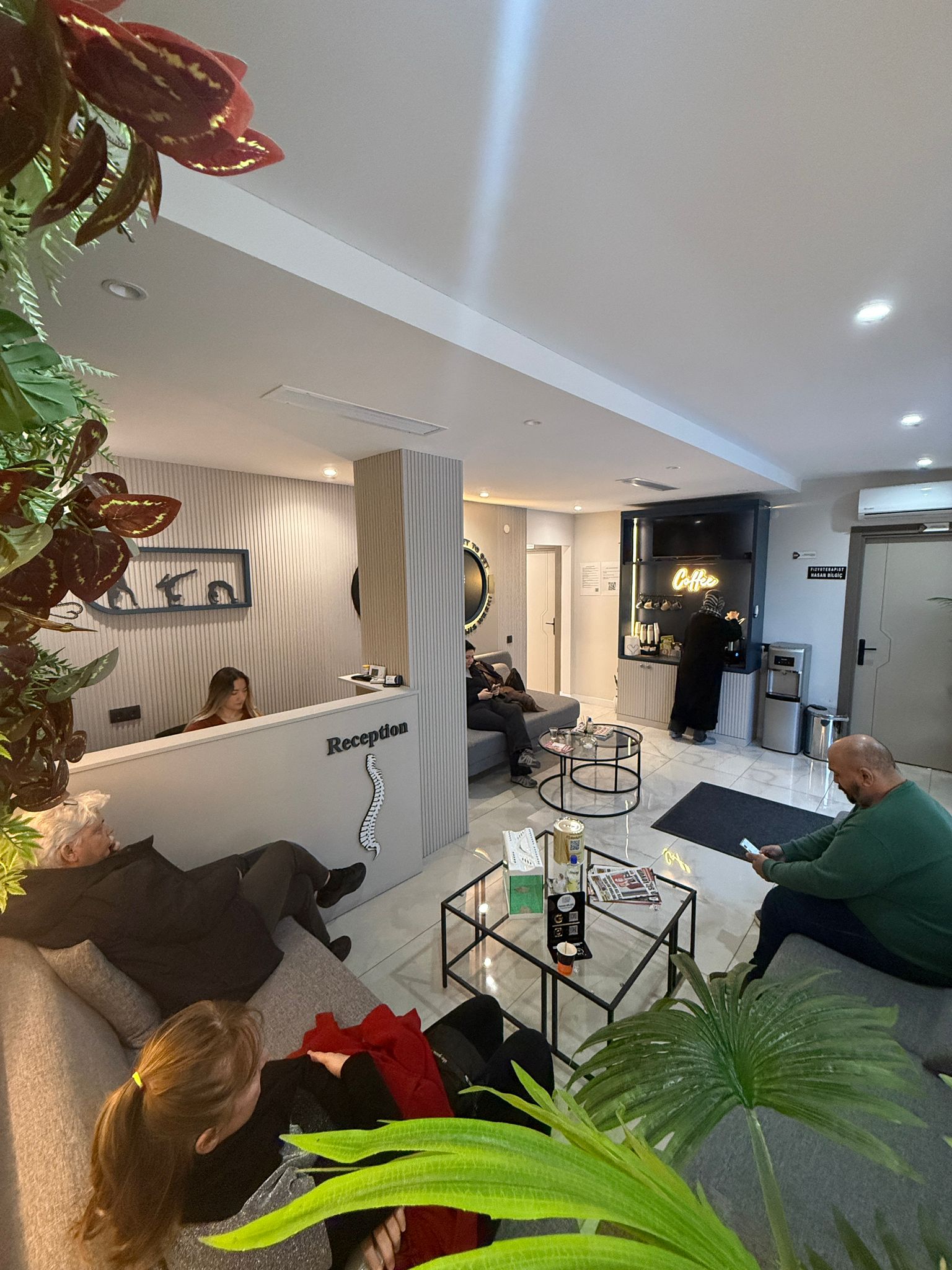 WhatsApp Image 2026-01-22 at 16.44.03 (1)